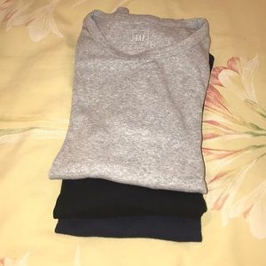 Gap long sleeve winter tshirts